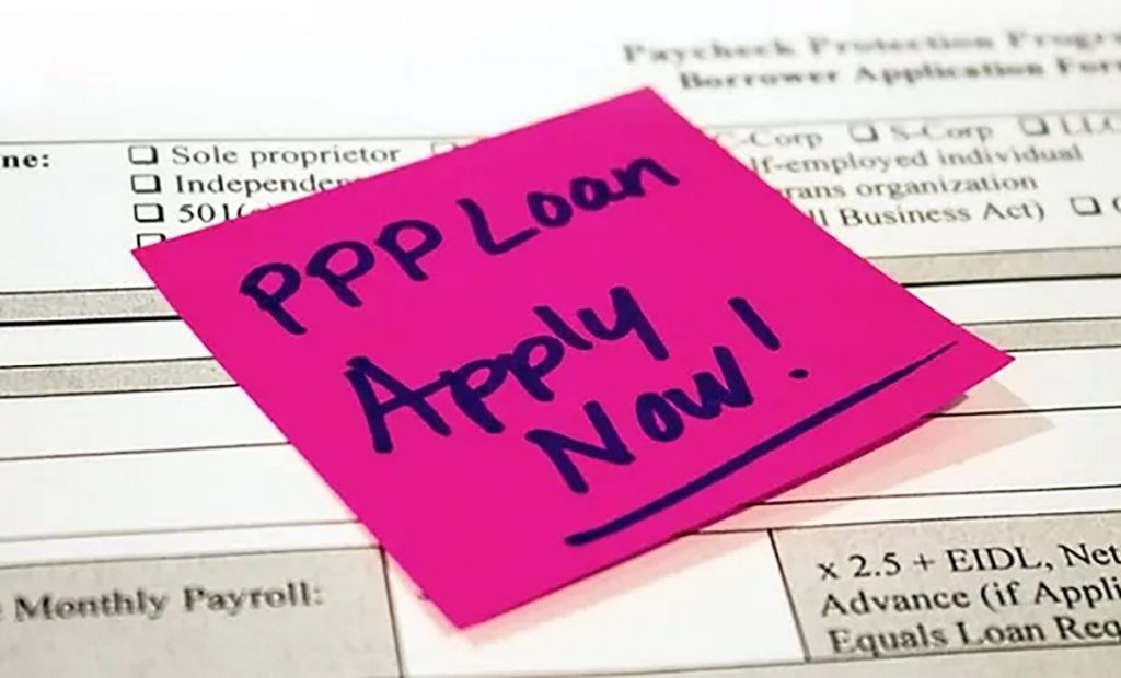 Pink sticky note saying "PPP Loan, Apply now!"